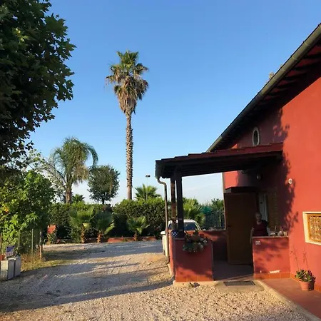 بيت ضيافة Luxury Garden *