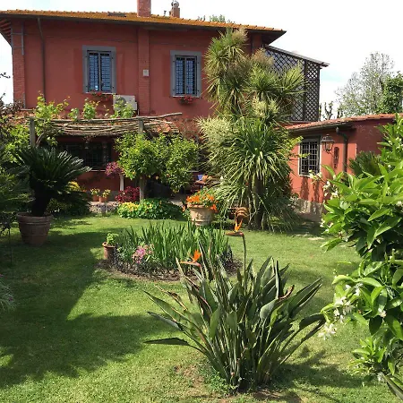 بيت ضيافة Luxury Garden